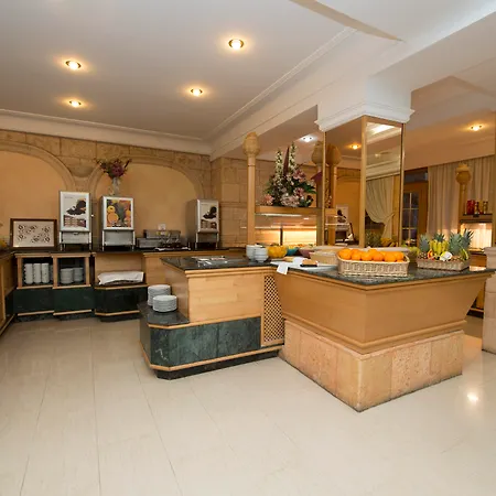 Venecia Paguera Hotel