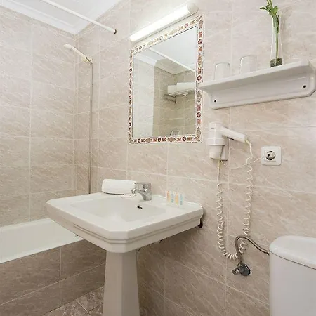 Venecia Paguera Hotel 3*